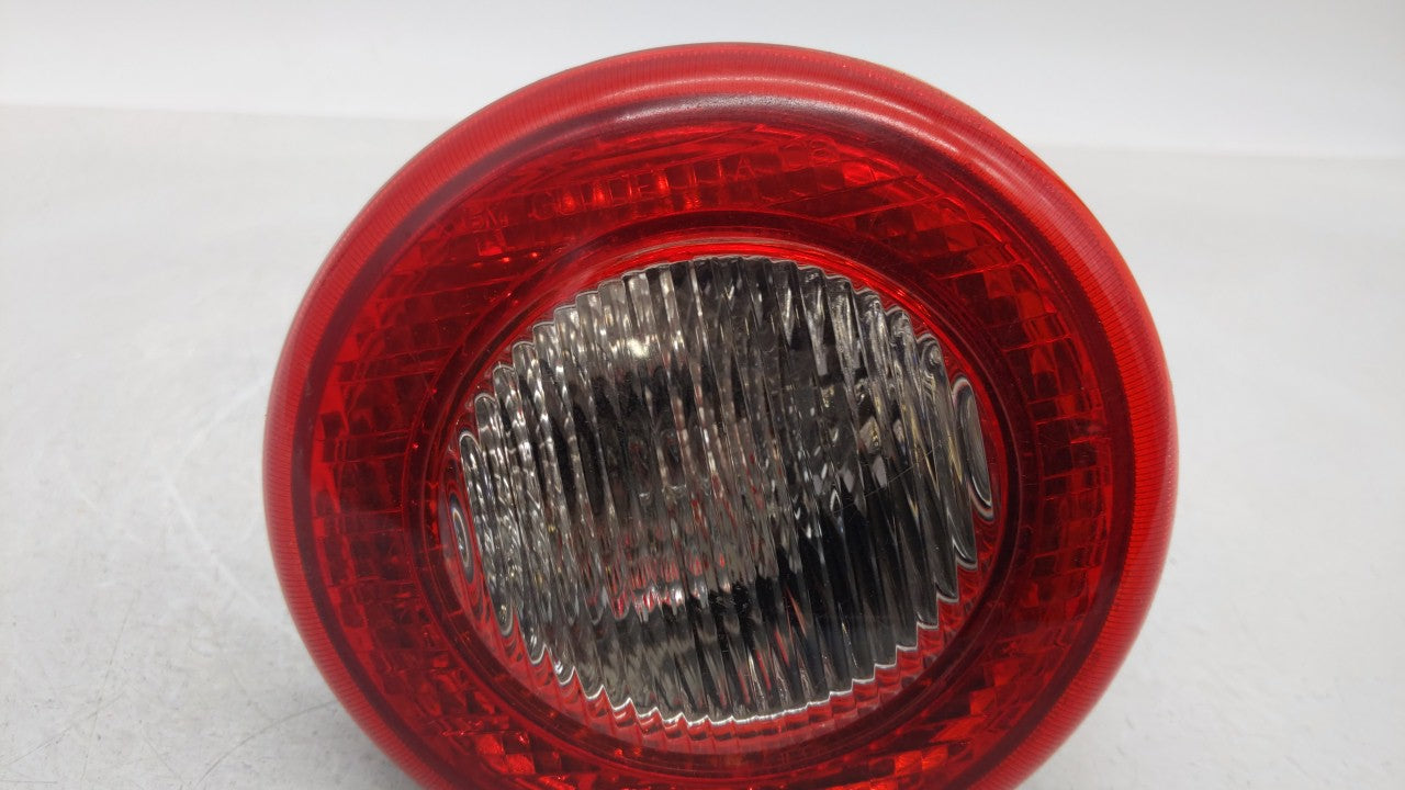 2006-2011 Chevrolet Hhr Tail Light Assembly Driver Left OEM P/N:15875406 20778528 Fits Fits 2006 2007 2008 2009 2010 2011 OE