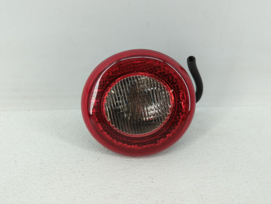 2006-2011 Chevrolet Hhr Tail Light Assembly Passenger Right OEM P/N:25863812 20781783 Fits Fits 2006 2007 2008 2009 2010 201