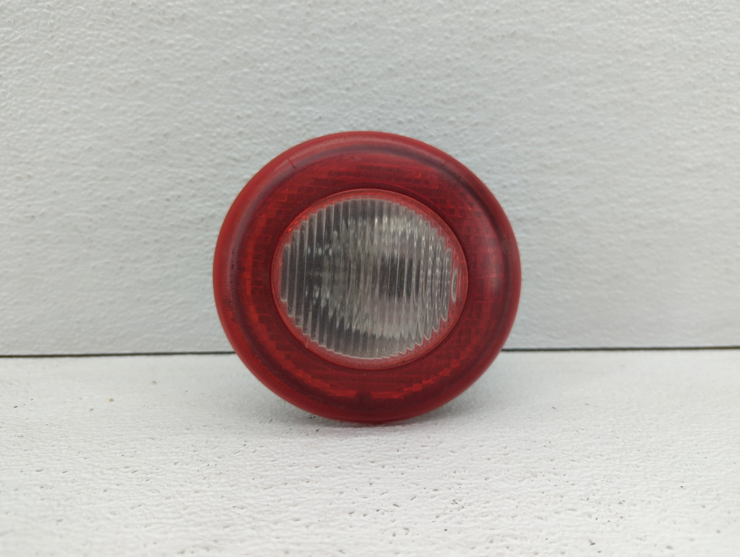 2006-2011 Chevrolet Hhr Tail Light Assembly Driver Left OEM P/N:15875484 25863812 Fits Fits 2006 2007 2008 2009 2010 2011 OE