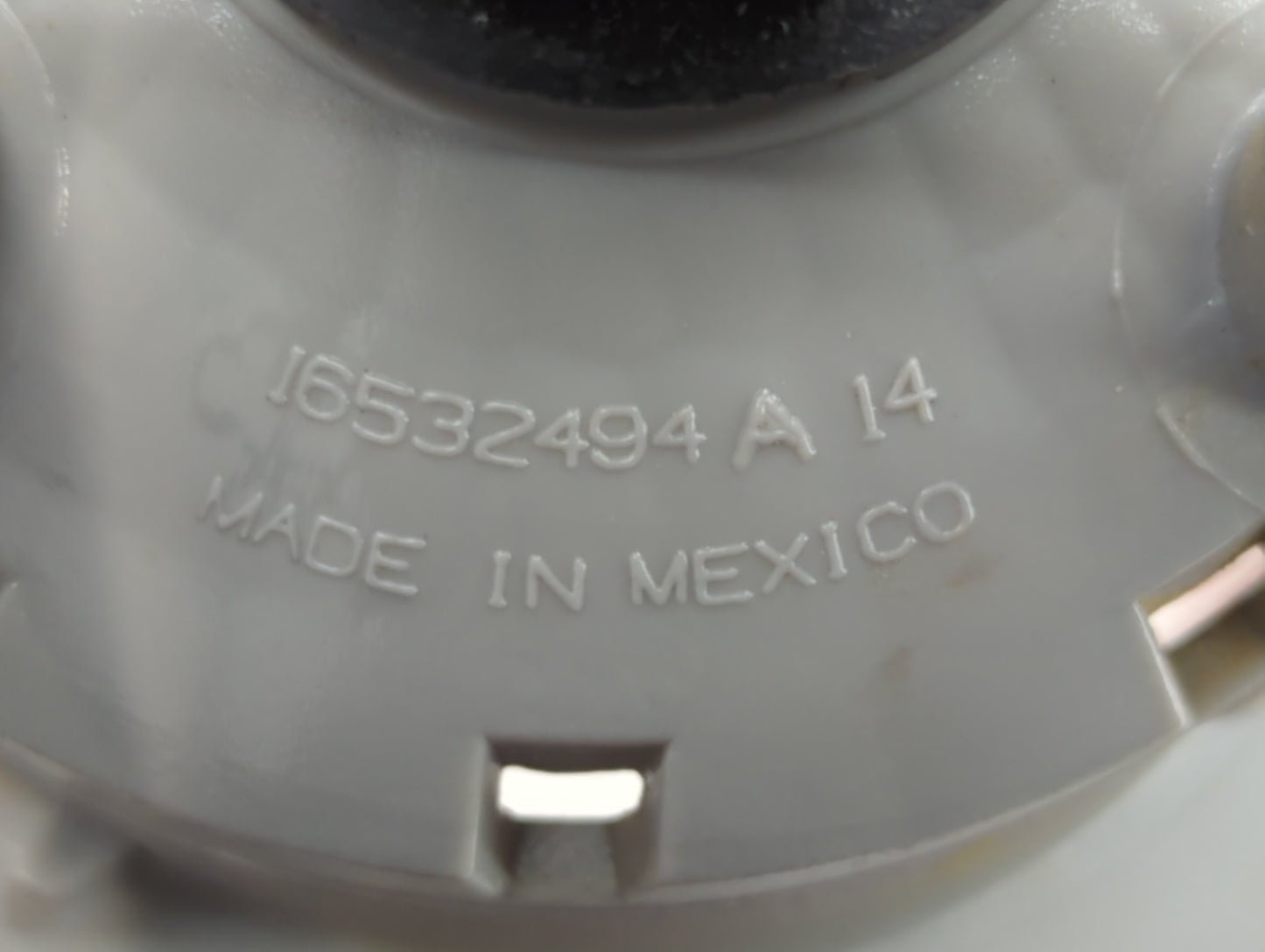 2006-2011 Chevrolet Hhr Tail Light Assembly Driver Left OEM P/N:15875484 25863812 Fits Fits 2006 2007 2008 2009 2010 2011 OE