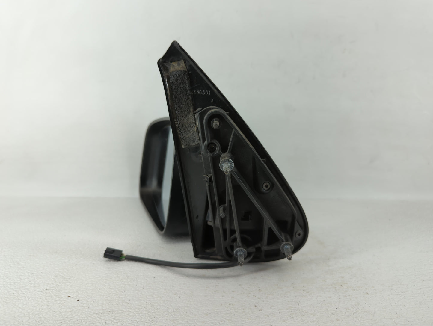 2007-2011 Chevrolet Hhr Driver Side View Mirror - Left Door Mirror OEM Used - Oemusedautoparts1.com