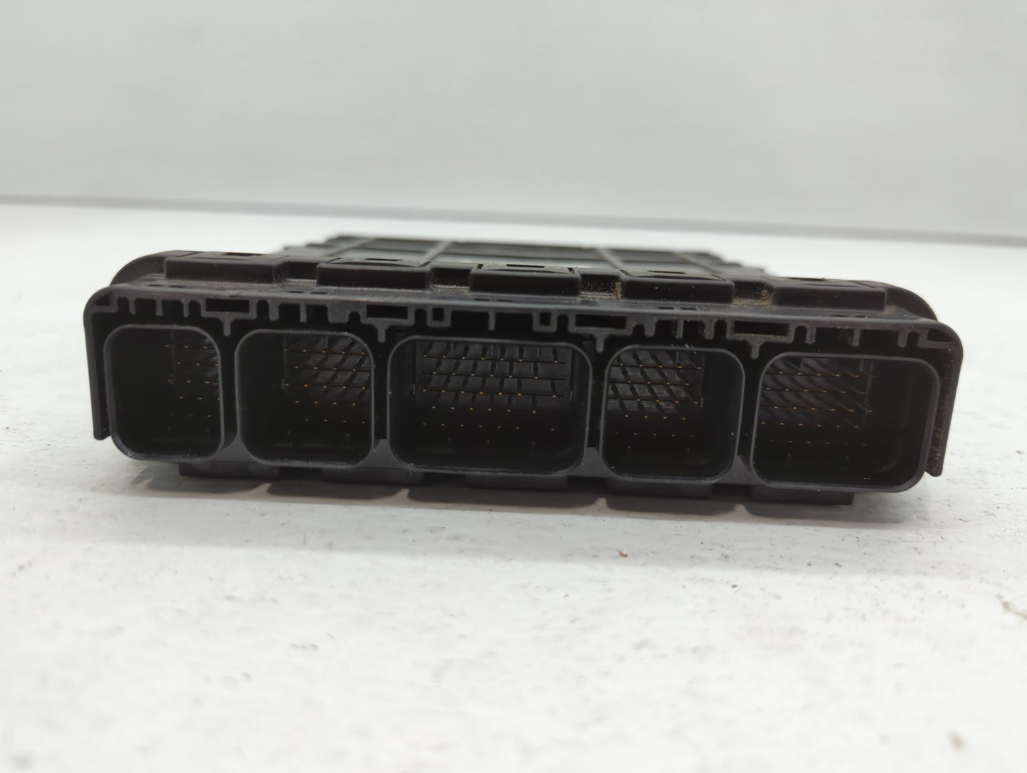 2010-2011 Chevrolet Hhr Chassis Control Module Ccm Bcm Body Control - Oemusedautoparts1.com