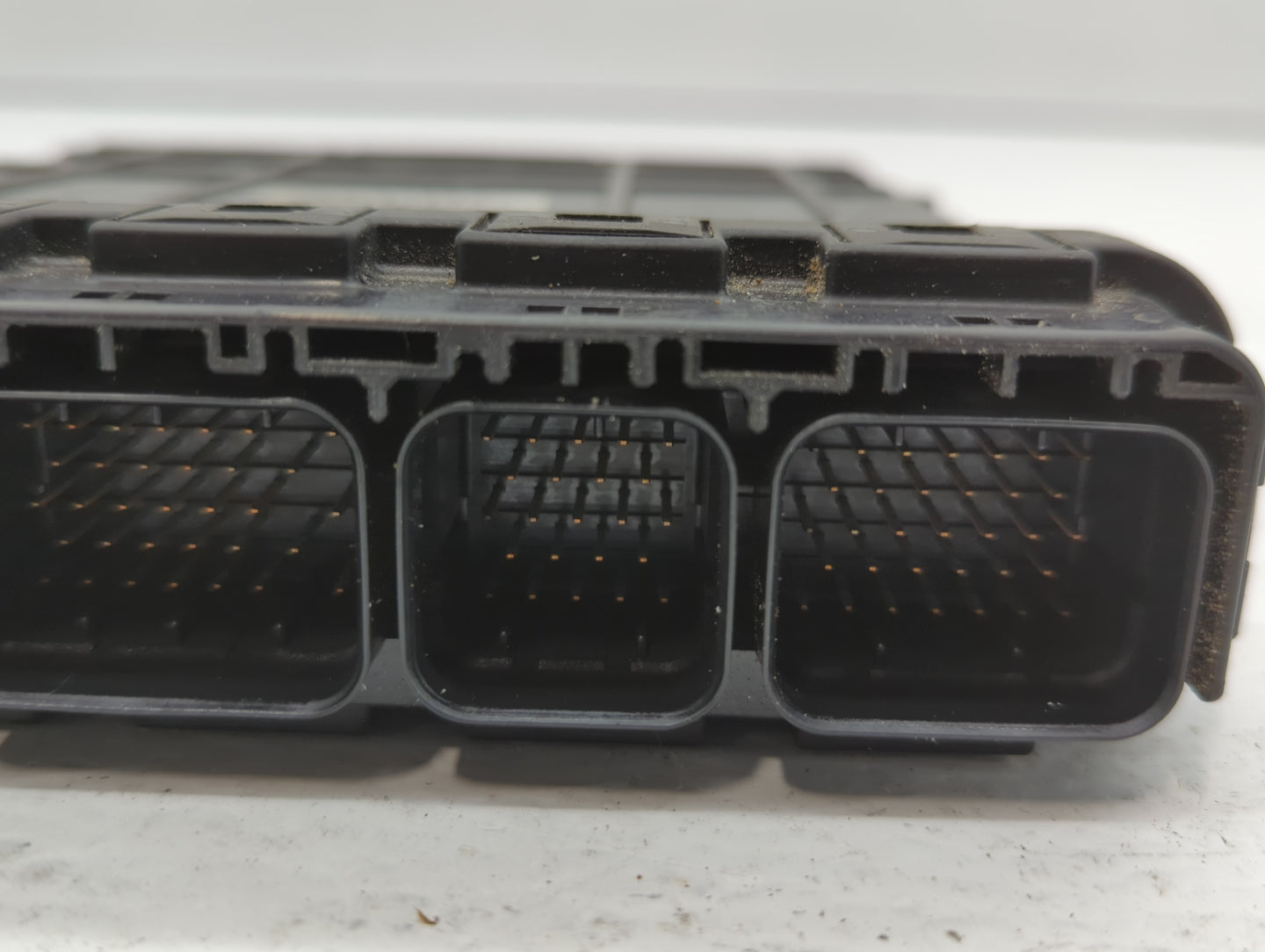 2010-2011 Chevrolet Hhr Chassis Control Module Ccm Bcm Body Control - Oemusedautoparts1.com