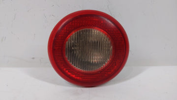 2010 Chevrolet Hhr Tail Light Assembly Passenger Right OEM P/N:25823015 15875484 Fits Fits 2006 2007 2008 2009 2011 OEM Used