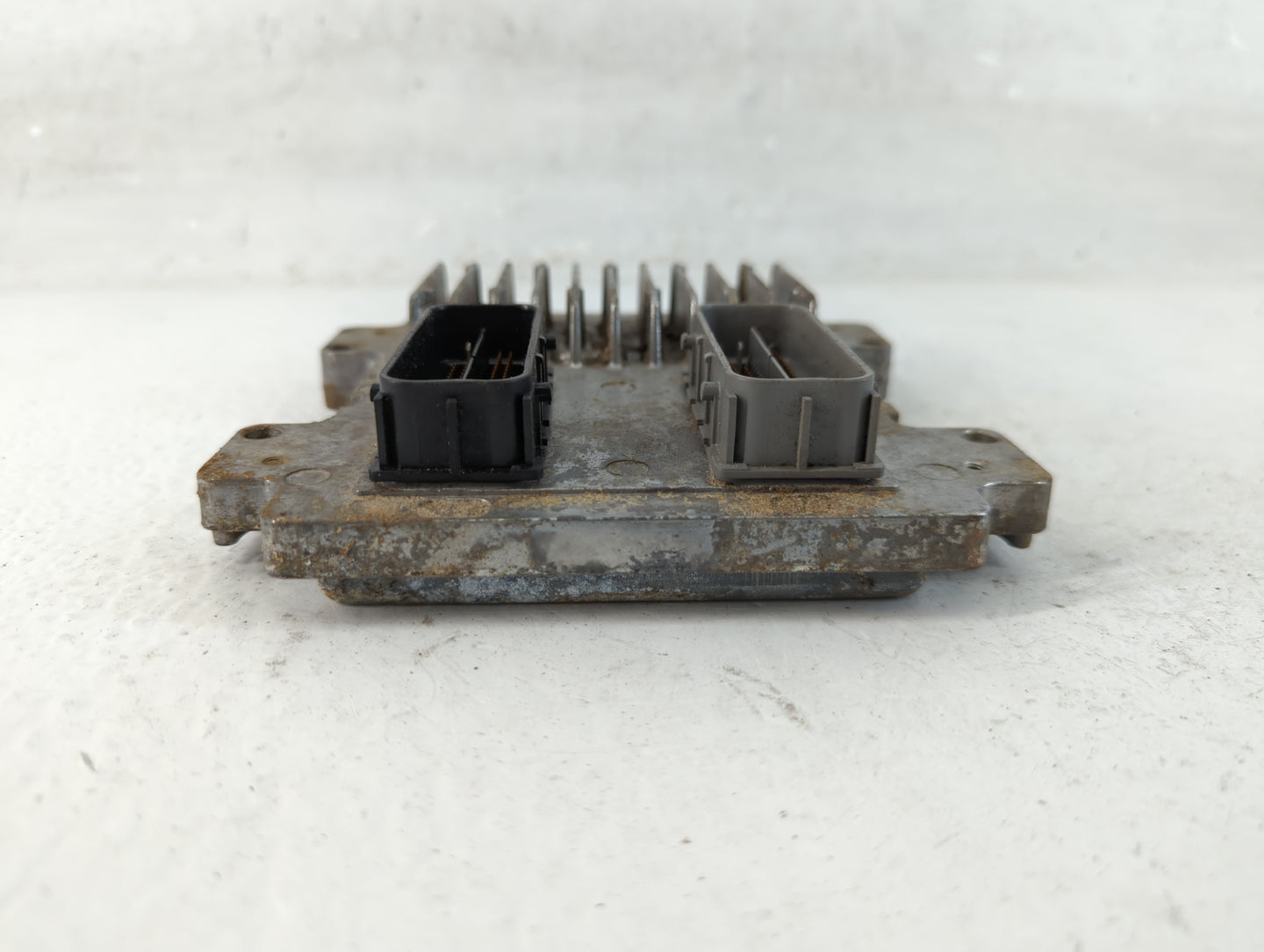 2010-2011 Chevrolet Impala PCM Engine Control Computer ECU ECM PCU OEM P/N:12639669 Fits Fits 2007 2008 2009 2010 2011 2012 