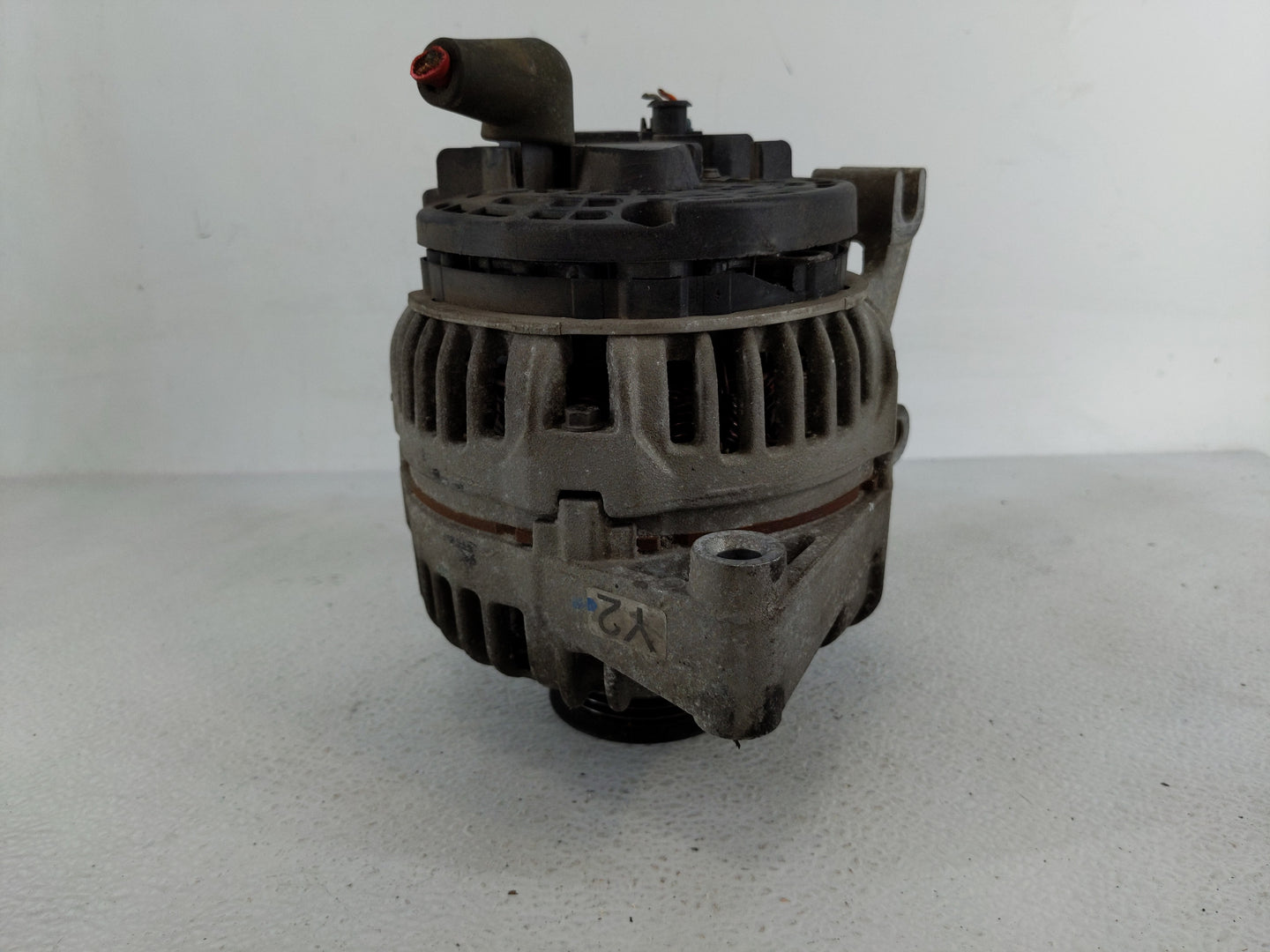 2006-2011 Chevrolet Impala Alternator Replacement Generator Charging Assembly Engine OEM P/N:0 124 425 032 Fits OEM Used Aut