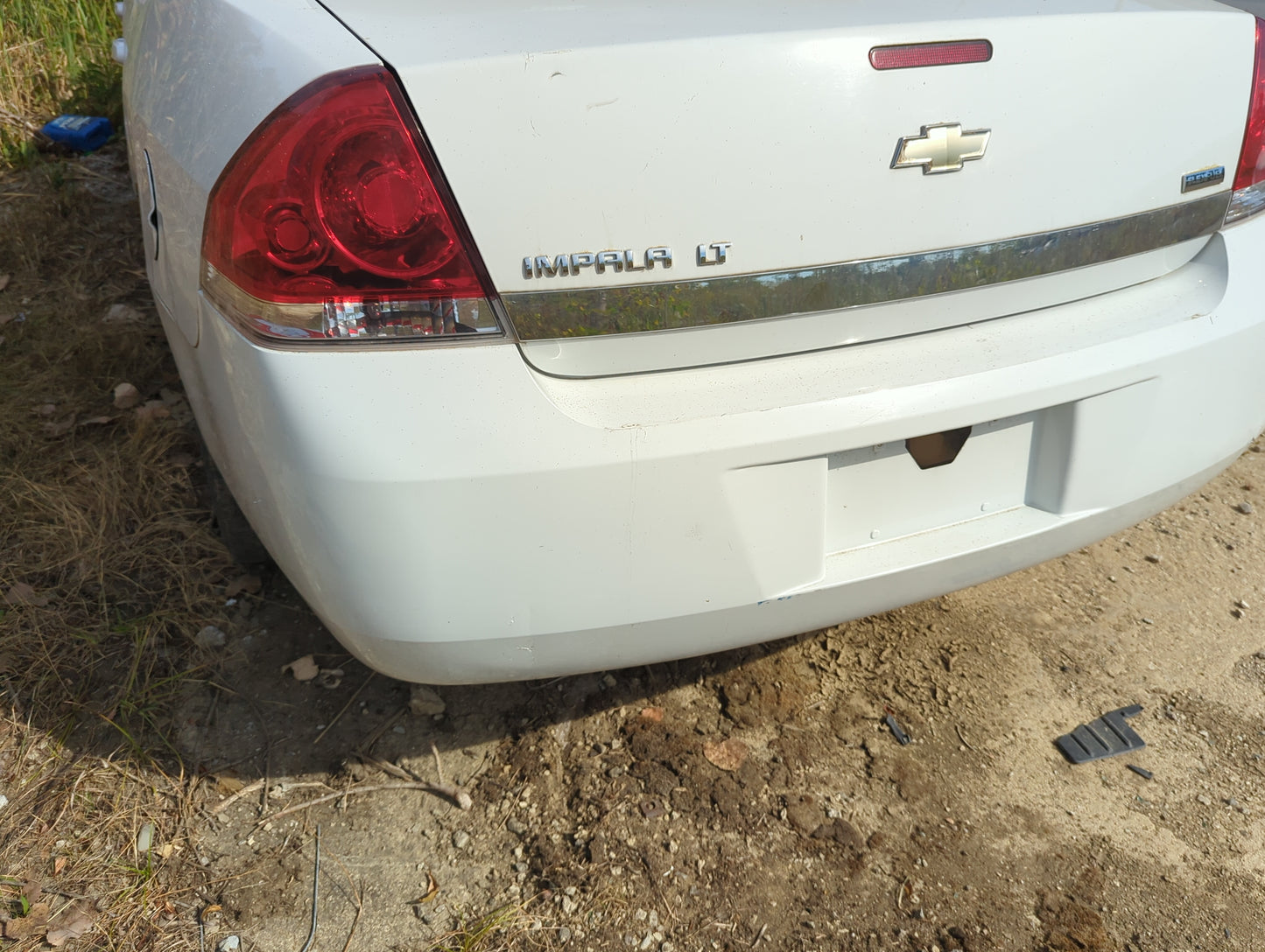 2006-2011 Chevrolet Impala Rear Bumper Assembly Oem - Oemusedautoparts1.com