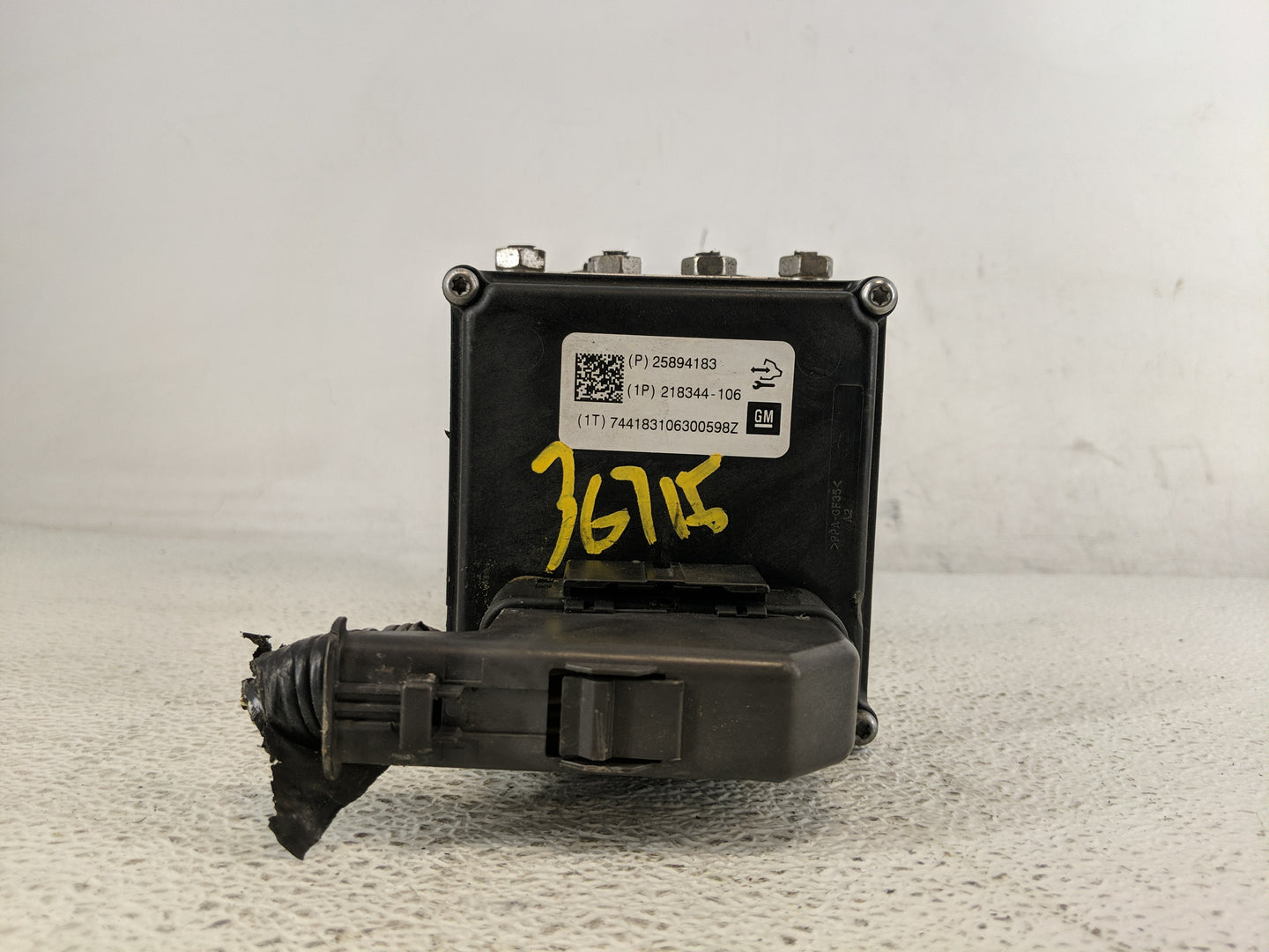 2008-2010 Chevrolet Impala ABS Pump Control Module Replacement P/N:EM0068E62BBD Fits Fits 2008 2009 2010 OEM Used Auto Parts