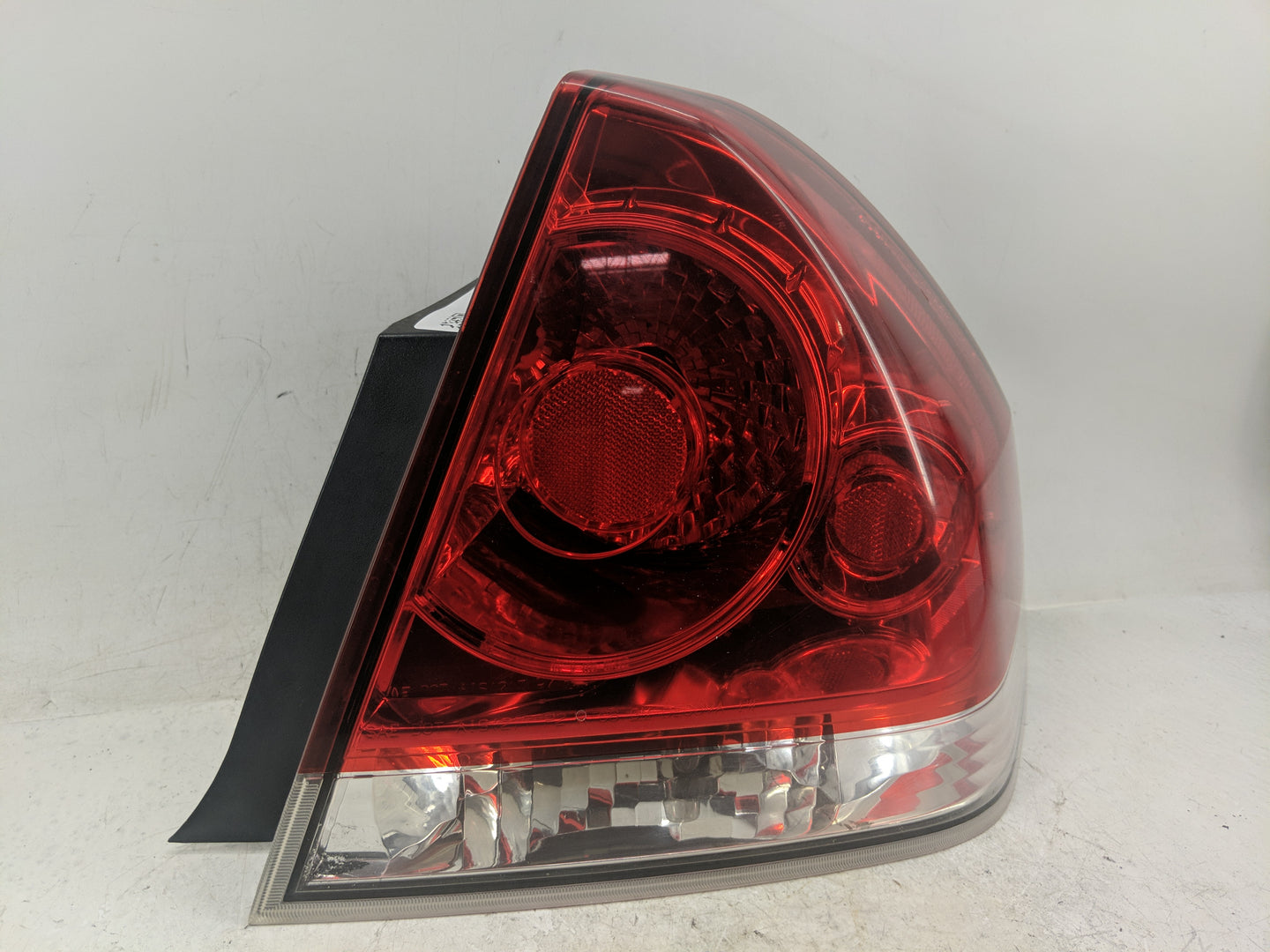 2006-2016 Chevrolet Impala Tail Light Assembly Passenger Right OEM Fits OEM Used Auto Parts - Oemusedautoparts1.com