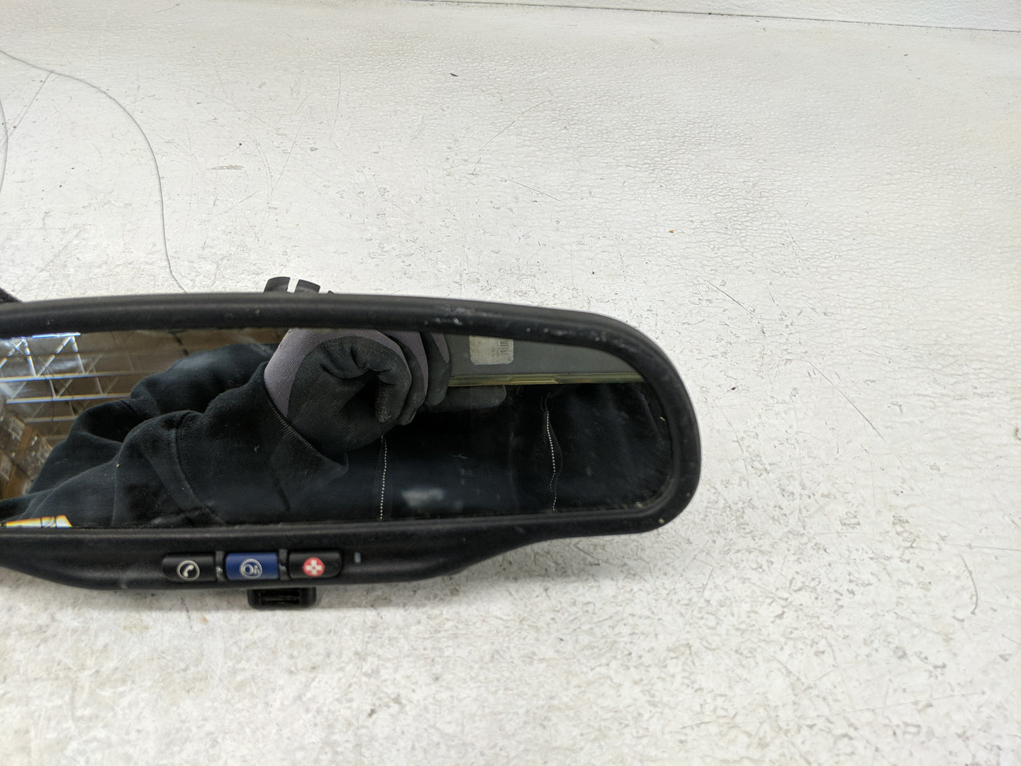 2010 Chevrolet Impala Interior Rear View Mirror Replacement OEM Fits OEM Used Auto Parts - Oemusedautoparts1.com