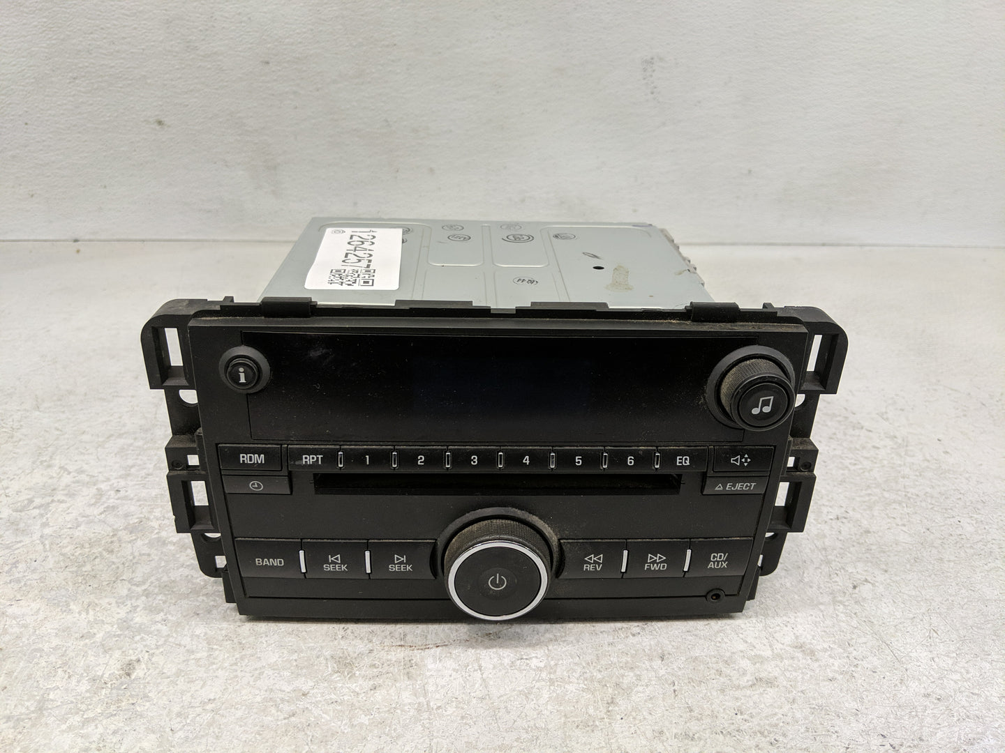 2009-2010 Chevrolet Impala Radio AM FM Cd Player Receiver Replacement P/N:20756283 Fits Fits 2009 2010 OEM Used Auto Parts -