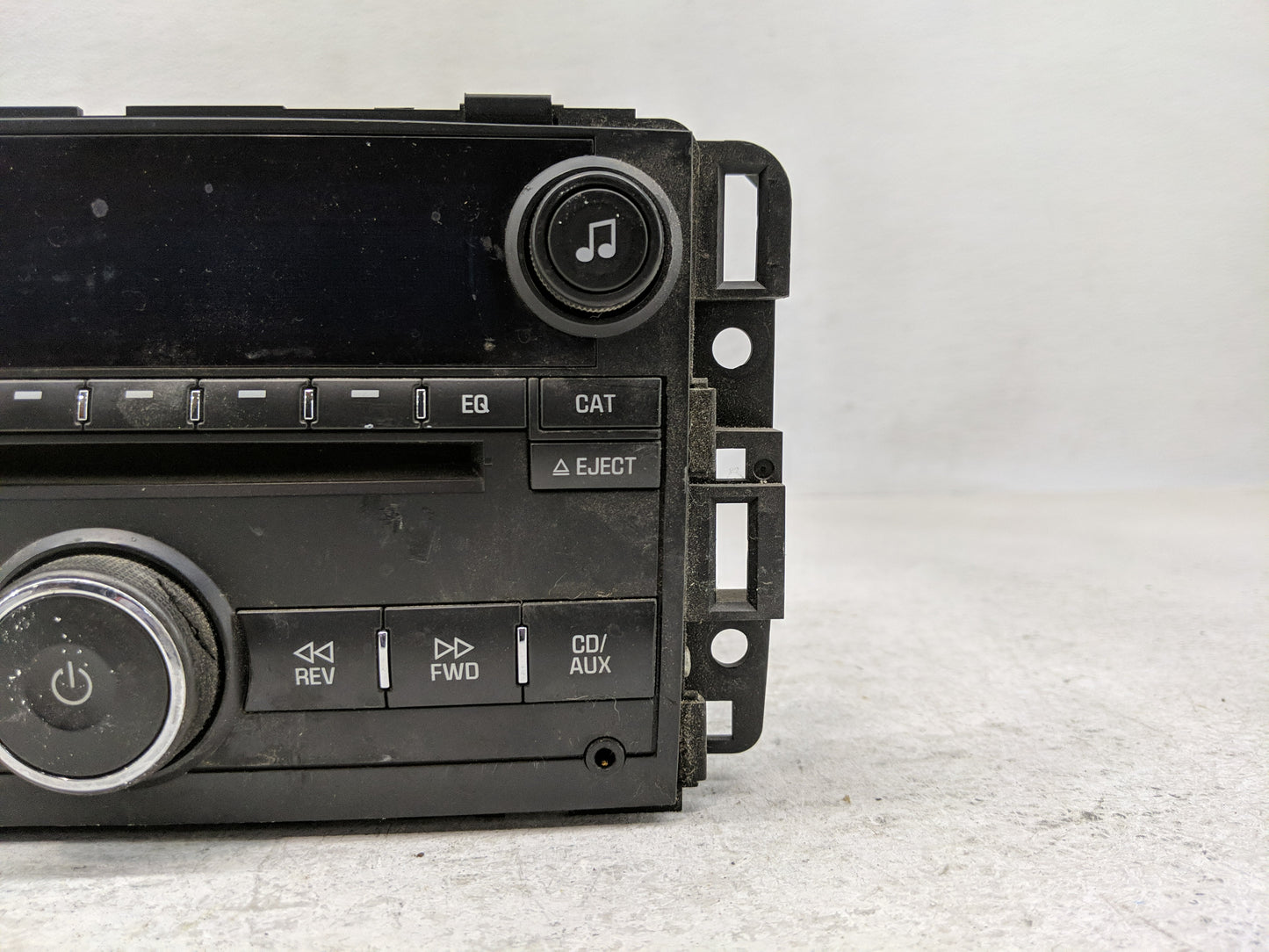 2009-2010 Chevrolet Impala Radio AM FM Cd Player Receiver Replacement P/N:20756285 Fits Fits 2009 2010 OEM Used Auto Parts -
