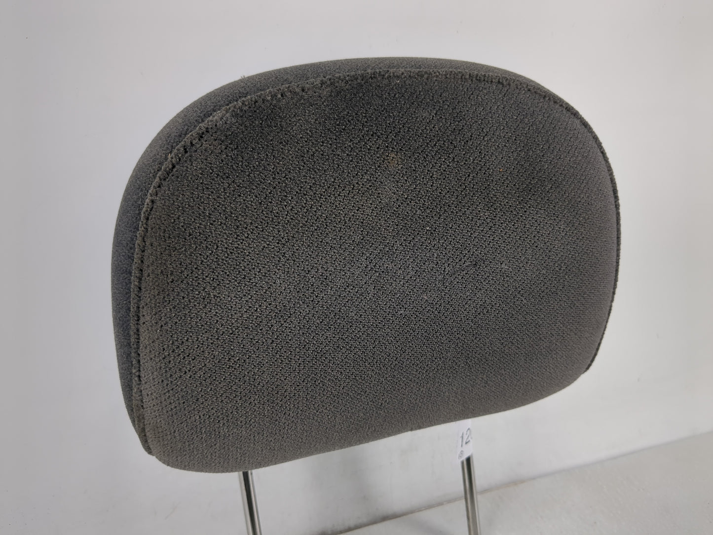 2009-2016 Chevrolet Impala Headrest Head Rest Front Driver Passenger Seat Fits Fits 2009 2010 2011 2012 2013 2014 2015 2016 
