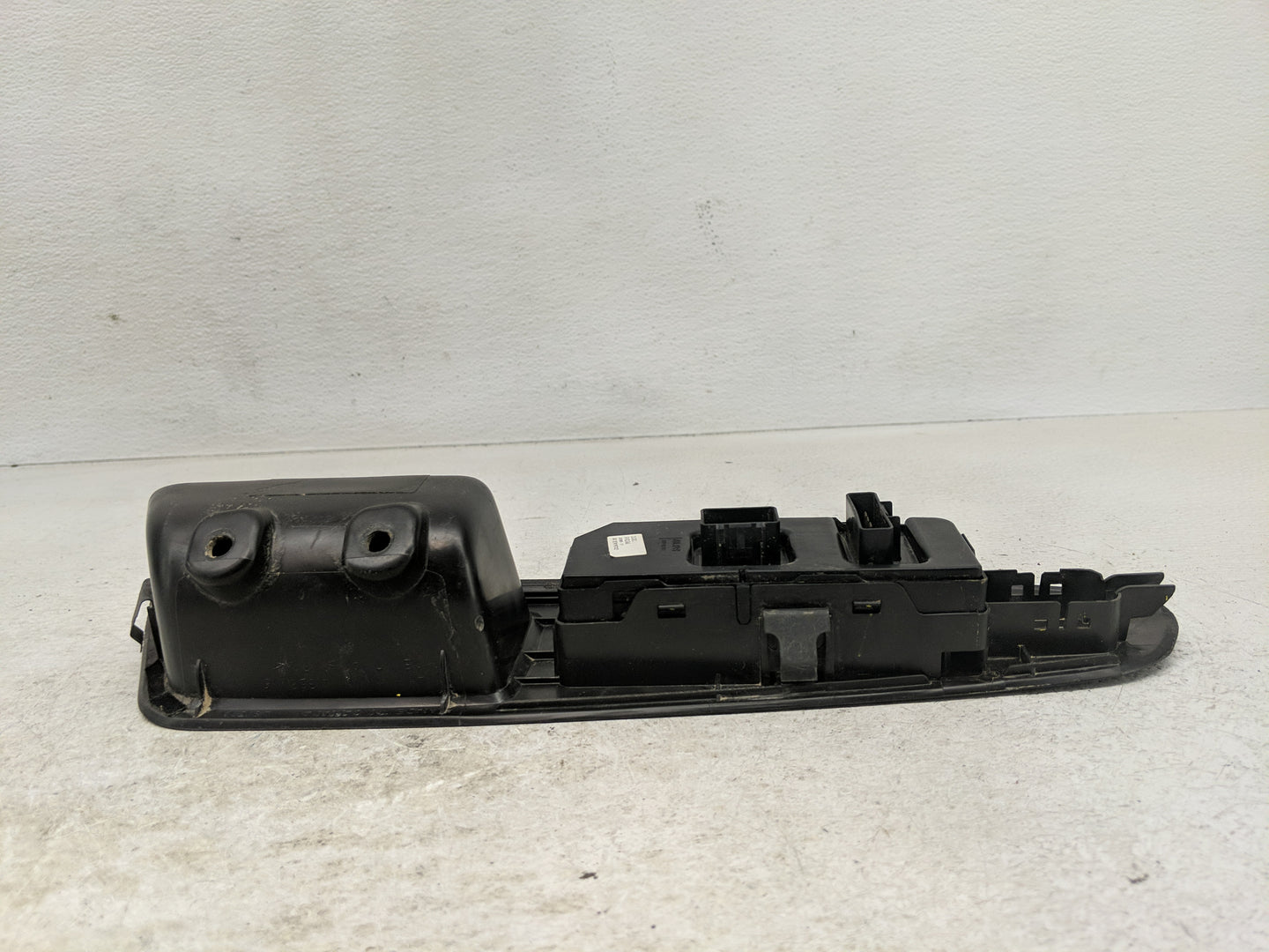 2006-2016 Chevrolet Impala Master Power Window Switch Replacement Driver Side Left Fits OEM Used Auto Parts - Oemusedautopar