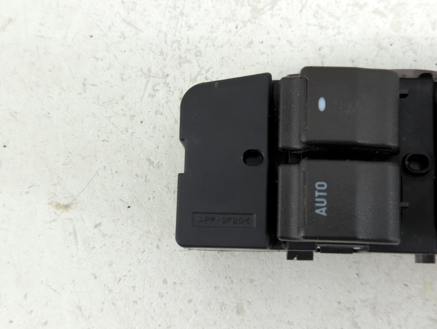 2009-2016 Chevrolet Impala Master Power Window Switch Replacement Driver Side Left P/N:25828893 Fits OEM Used Auto Parts - O