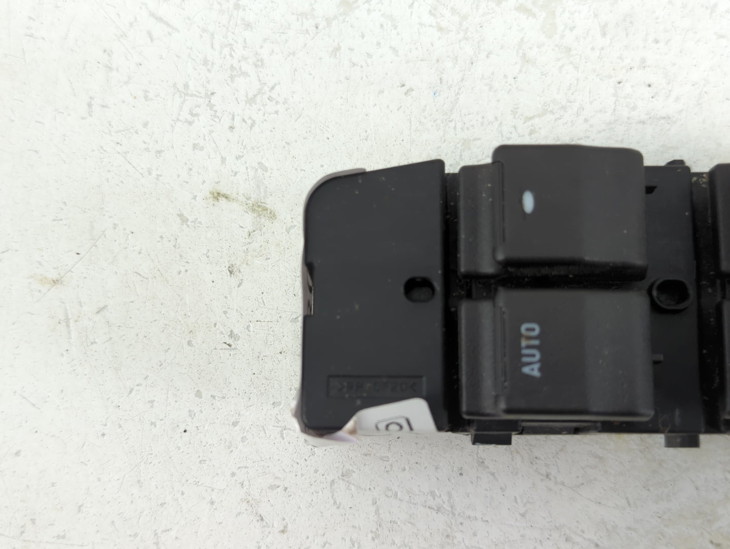 2009-2016 Chevrolet Impala Master Power Window Switch Replacement Driver Side Left P/N:25828893 Fits OEM Used Auto Parts - O