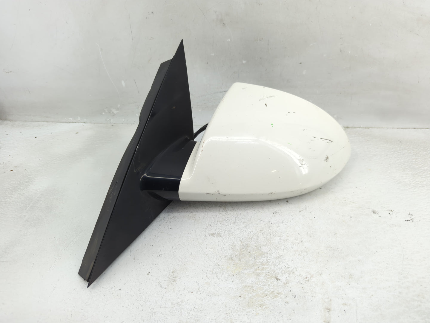 2006-2016 Chevrolet Impala Driver Side View Mirror - Left Door Mirror OEM Used - Oemusedautoparts1.com