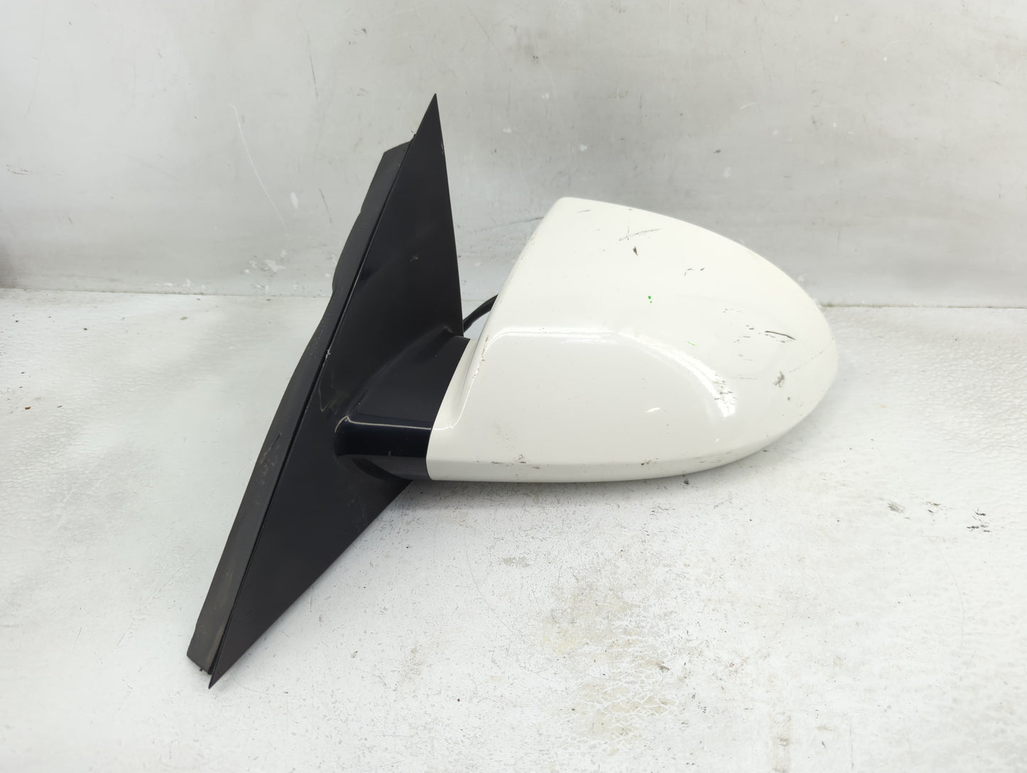 2006-2016 Chevrolet Impala Driver Side View Mirror - Left Door Mirror OEM Used - Oemusedautoparts1.com