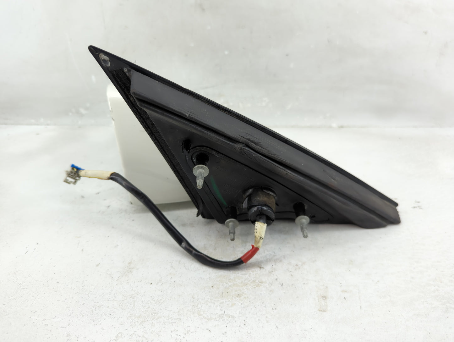 2006-2016 Chevrolet Impala Driver Side View Mirror - Left Door Mirror OEM Used - Oemusedautoparts1.com