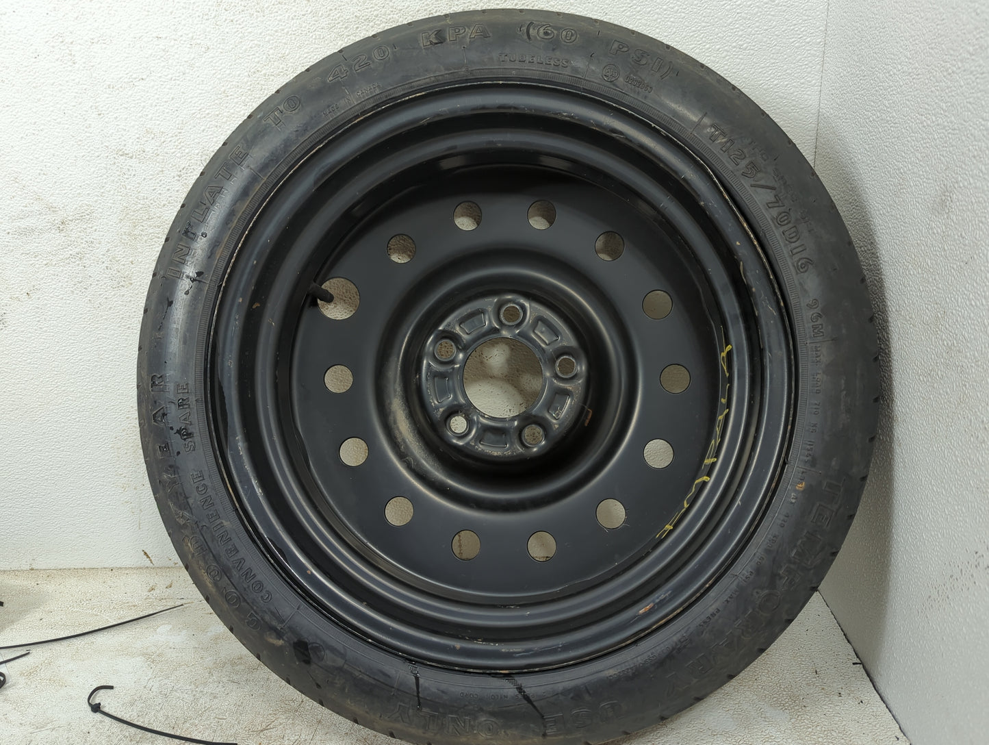 2000-2016 Chevrolet Impala Spare Donut Tire Wheel Rim Oem 1317757 - Oemusedautoparts1.com