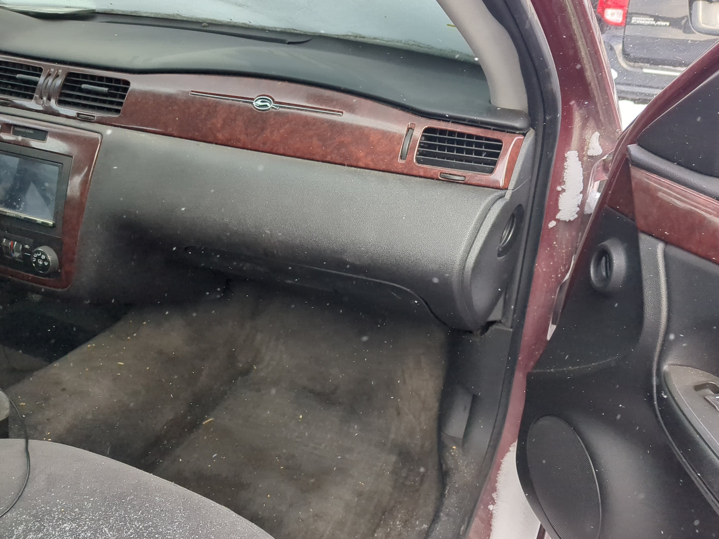 2010 Chevrolet Impala Passenger Glove Box Door Storage Compartment 1321115 - Oemusedautoparts1.com