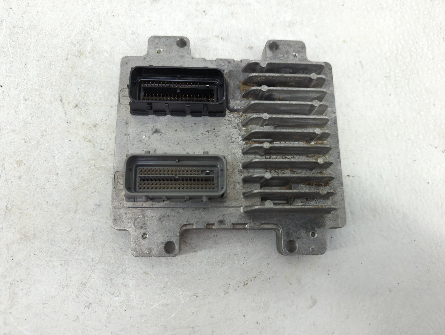 2010-2011 Chevrolet Impala PCM Engine Control Computer ECU ECM PCU OEM P/N:12612397 Fits Fits 2007 2008 2009 2010 2011 2012 