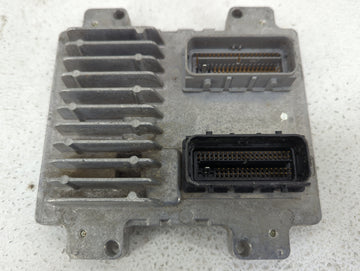 2010-2011 Chevrolet Impala PCM Engine Control Computer ECU ECM PCU OEM P/N:12635901 12612397 Fits OEM Used Auto Parts - Oemu
