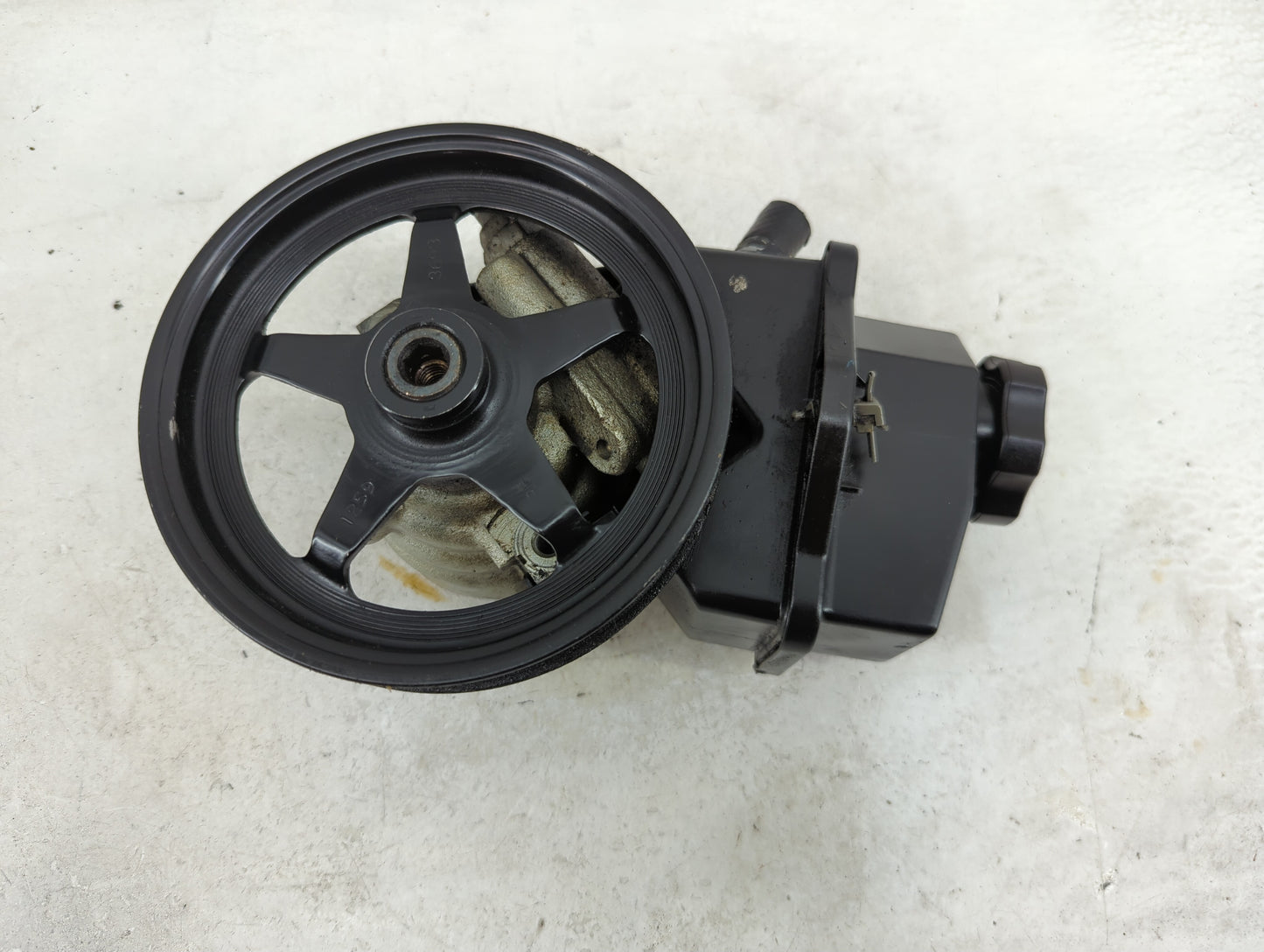 2006-2011 Chevrolet Impala Power Steering Column Pump Oem - Oemusedautoparts1.com