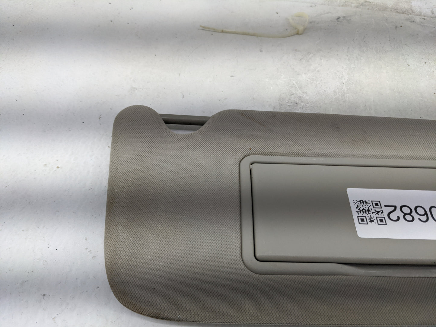 2006-2016 Chevrolet Impala Sun Visor Shade Replacement Passenger Right Mirror Fits OEM Used Auto Parts - Oemusedautoparts1.c