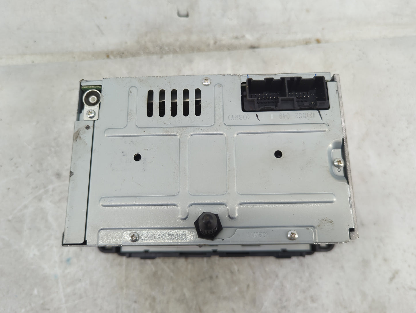 2009-2010 Chevrolet Impala Radio AM FM Cd Player Receiver Replacement P/N:07A09001F6E50 12106057-045 Fits Fits 2009 2010 OEM