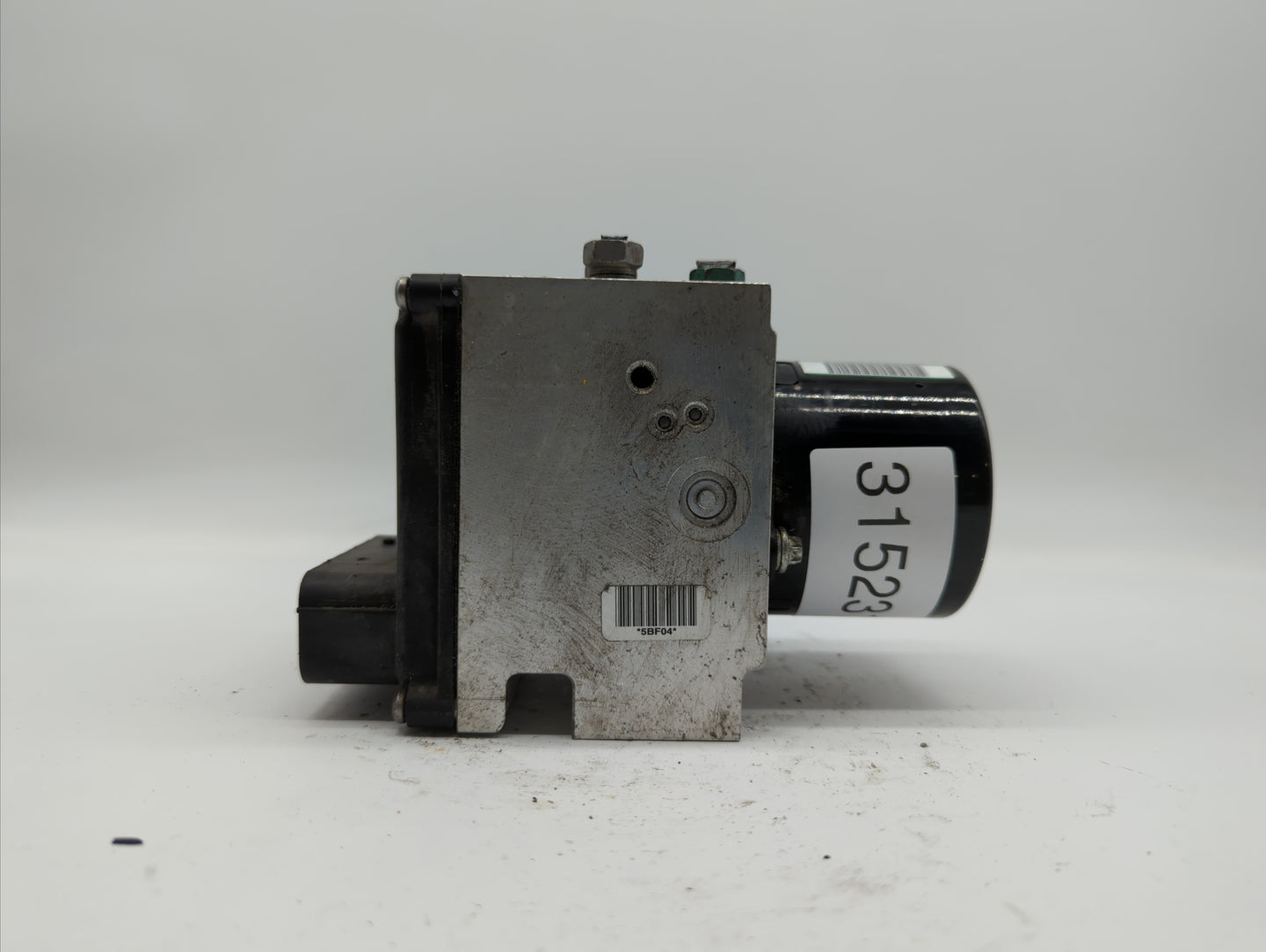 2010 Chevrolet Impala ABS Pump Control Module Replacement P/N:25894182 Fits OEM Used Auto Parts - Oemusedautoparts1.com