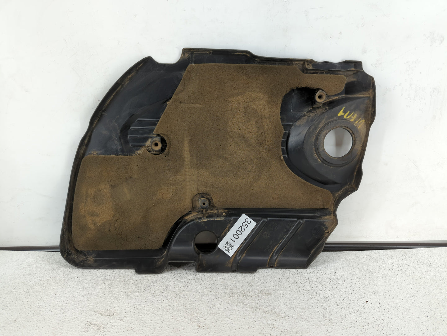 2010 Chevrolet Impala Engine Cover - Oemusedautoparts1.com