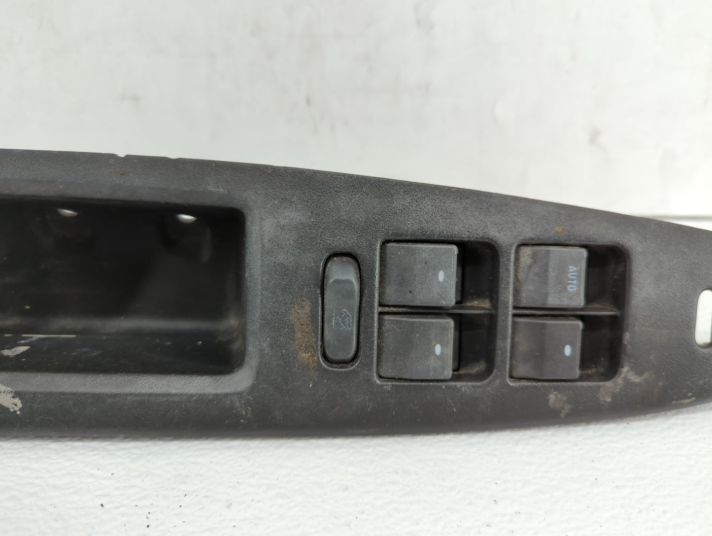 2009-2016 Chevrolet Impala Master Power Window Switch Replacement Driver Side Left P/N:25828893 Fits OEM Used Auto Parts - O