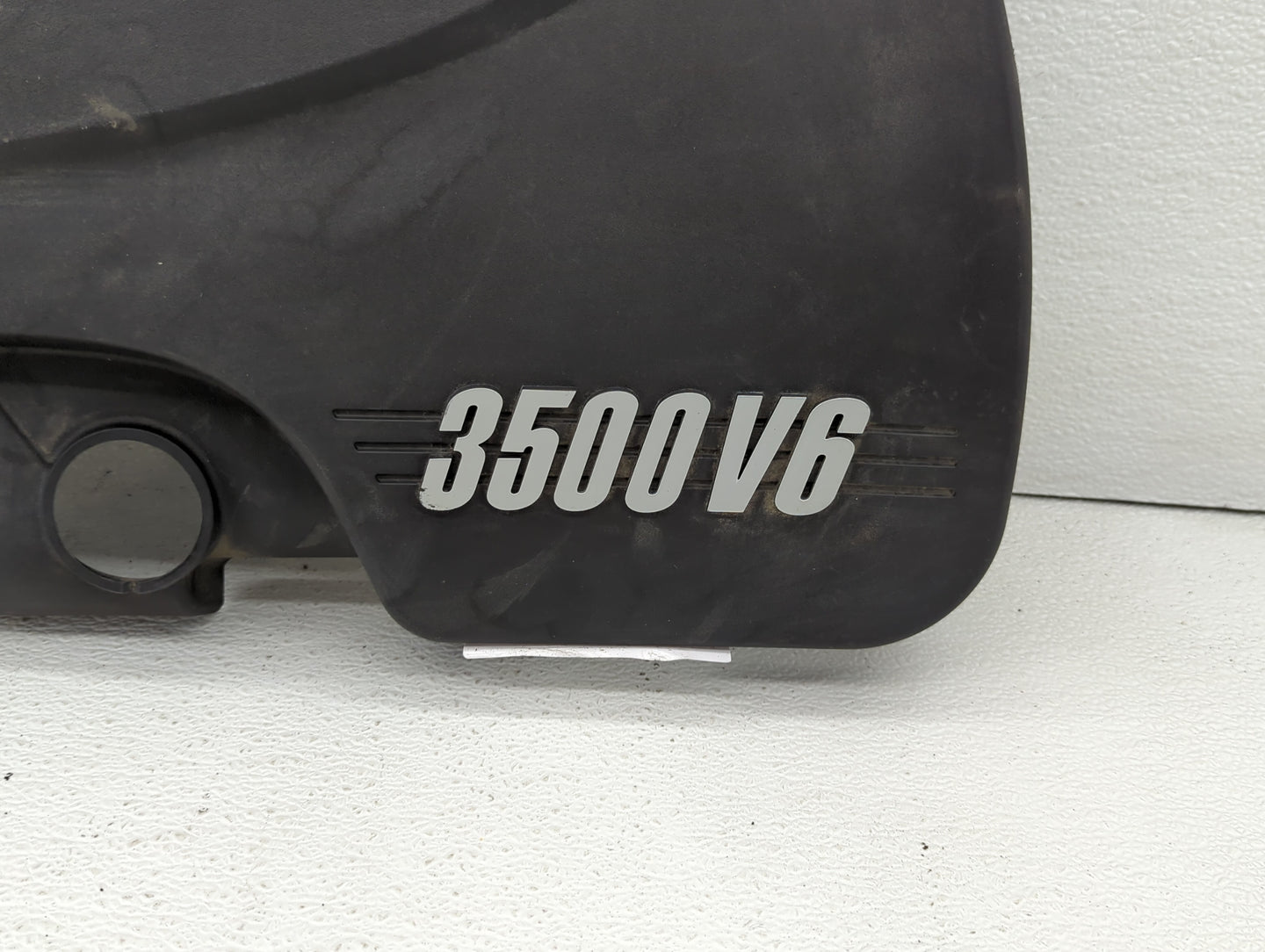 2010 Chevrolet Impala Engine Cover - Oemusedautoparts1.com