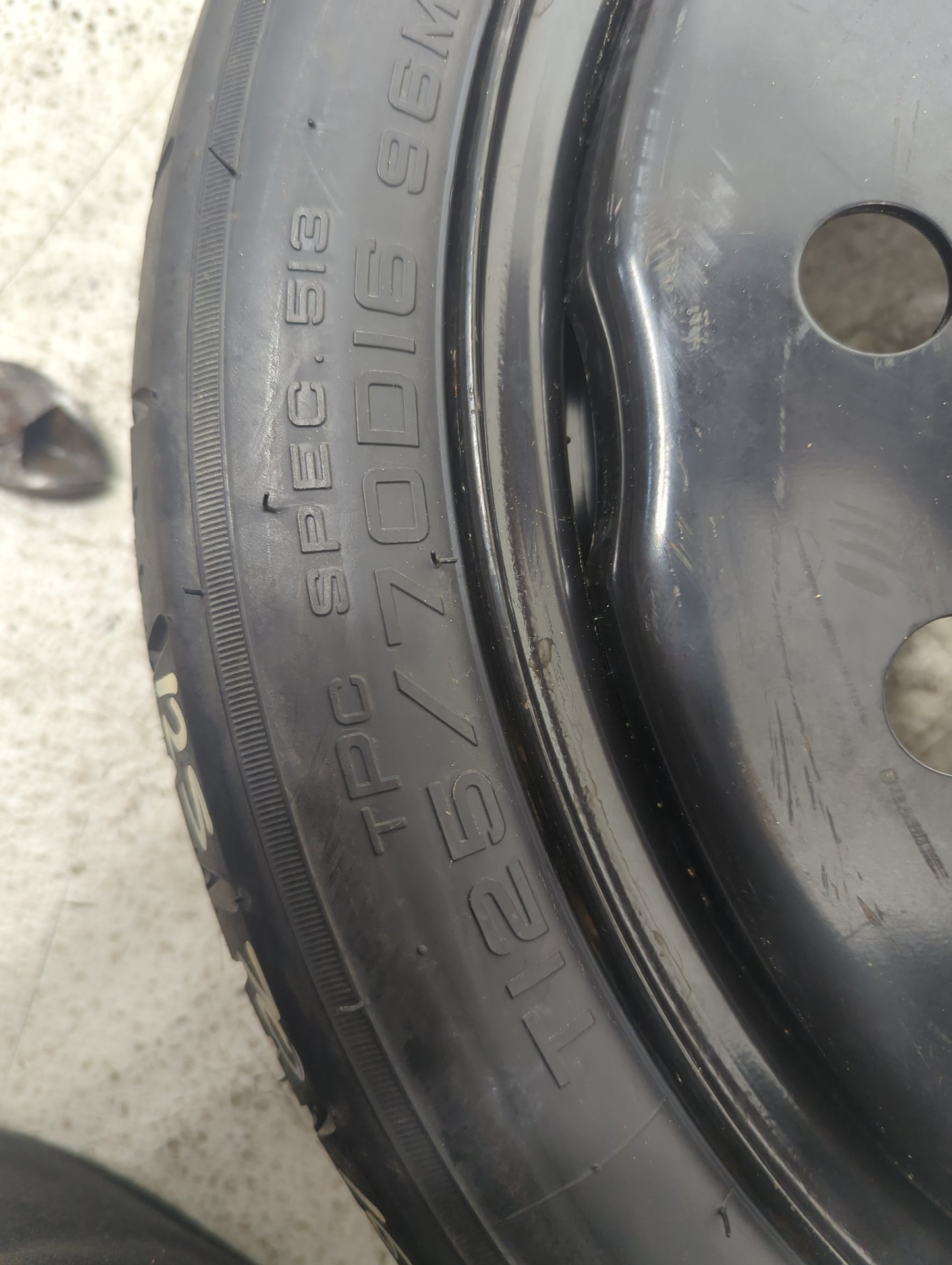 2000-2016 Chevrolet Impala Spare Donut Tire Wheel Rim Oem 5036727 - Oemusedautoparts1.com