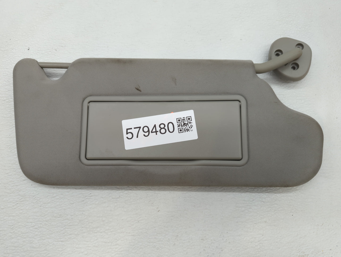 2006-2016 Chevrolet Impala Sun Visor Shade Replacement Passenger Right Mirror Fits OEM Used Auto Parts - Oemusedautoparts1.c