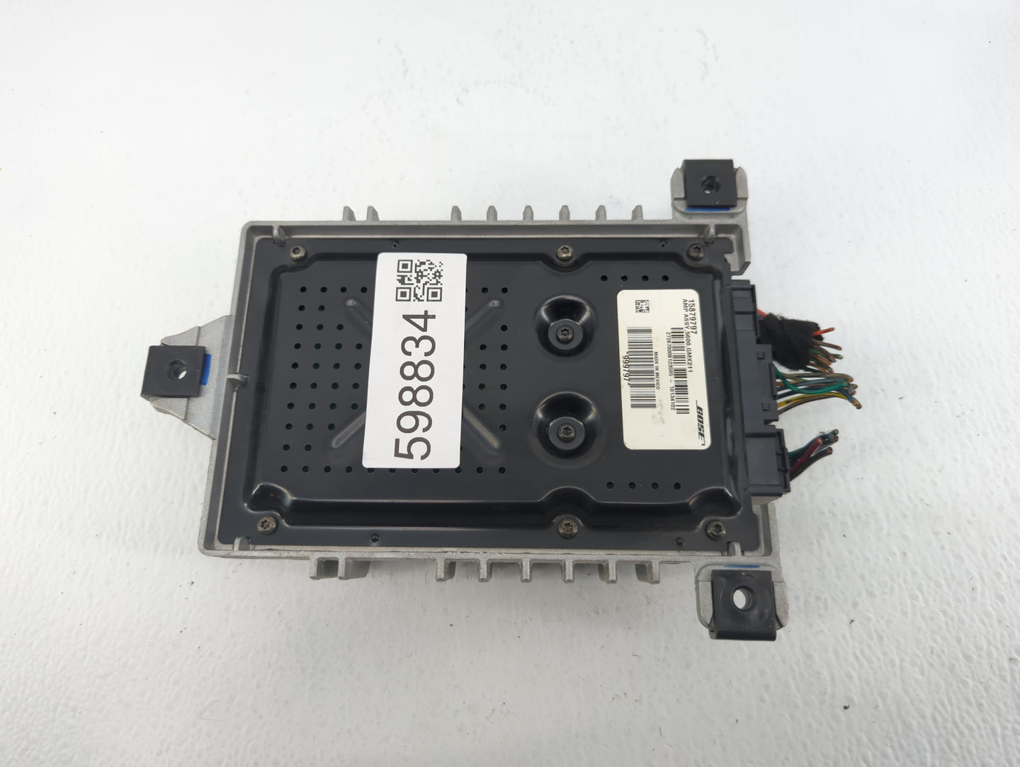 2009-2010 Chevrolet Impala Radio AM FM Cd Player Receiver Replacement P/N:15879797 Fits Fits 2009 2010 OEM Used Auto Parts -