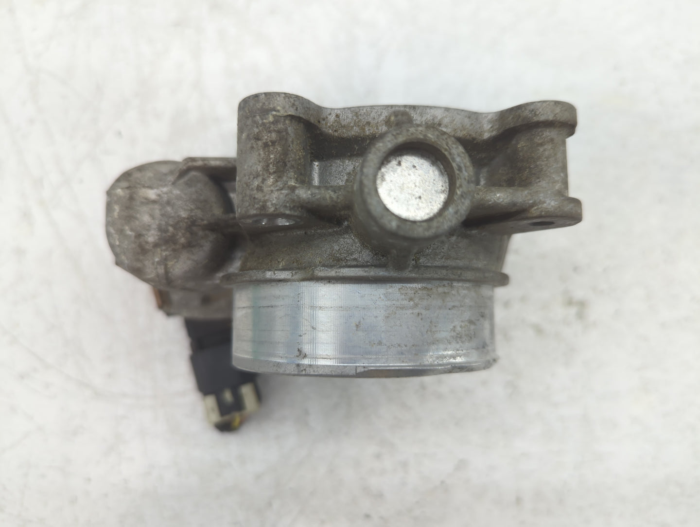 2006-2011 Chevrolet Impala Throttle Body P/N:RME72 Fits Fits 2006 2007 2008 2009 2010 2011 OEM Used Auto Parts - Oemusedauto