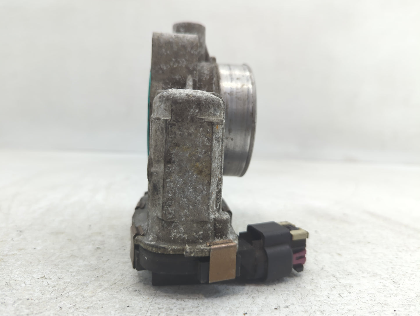 2006-2011 Chevrolet Impala Throttle Body P/N:RME72-1C Fits Fits 2006 2007 2008 2009 2010 2011 OEM Used Auto Parts - Oemuseda
