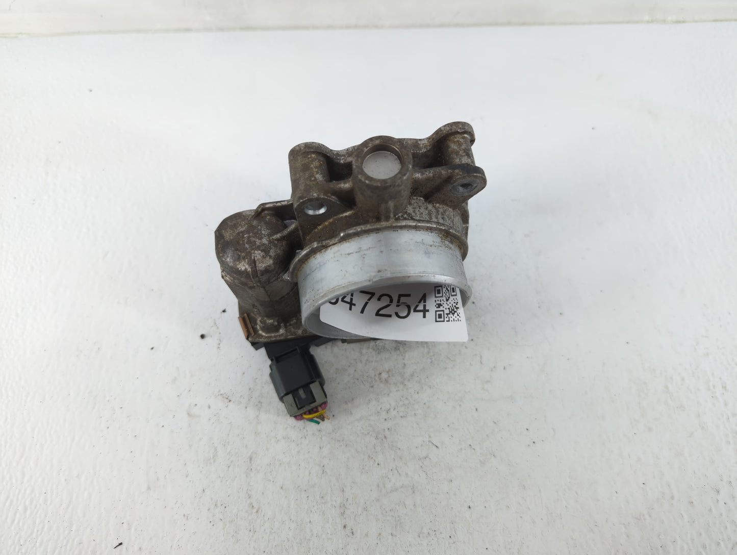 2006-2011 Chevrolet Impala Throttle Body P/N:RME72-1C Fits Fits 2006 2007 2008 2009 2010 2011 OEM Used Auto Parts - Oemuseda