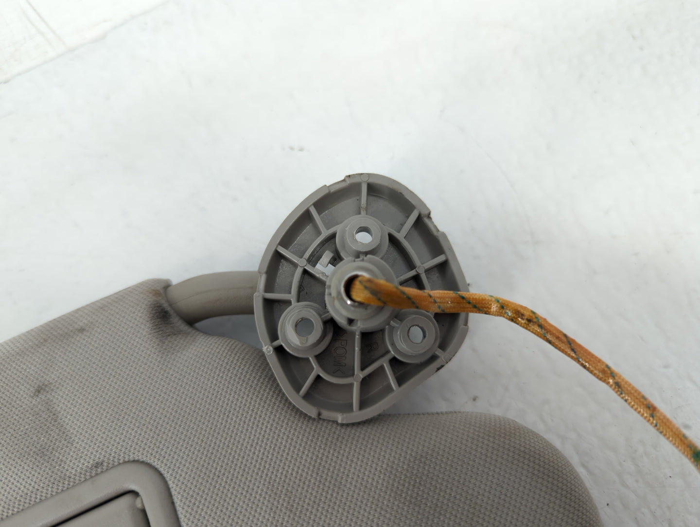 2006-2016 Chevrolet Impala Sun Visor Shade Replacement Passenger Right Mirror Fits OEM Used Auto Parts - Oemusedautoparts1.c