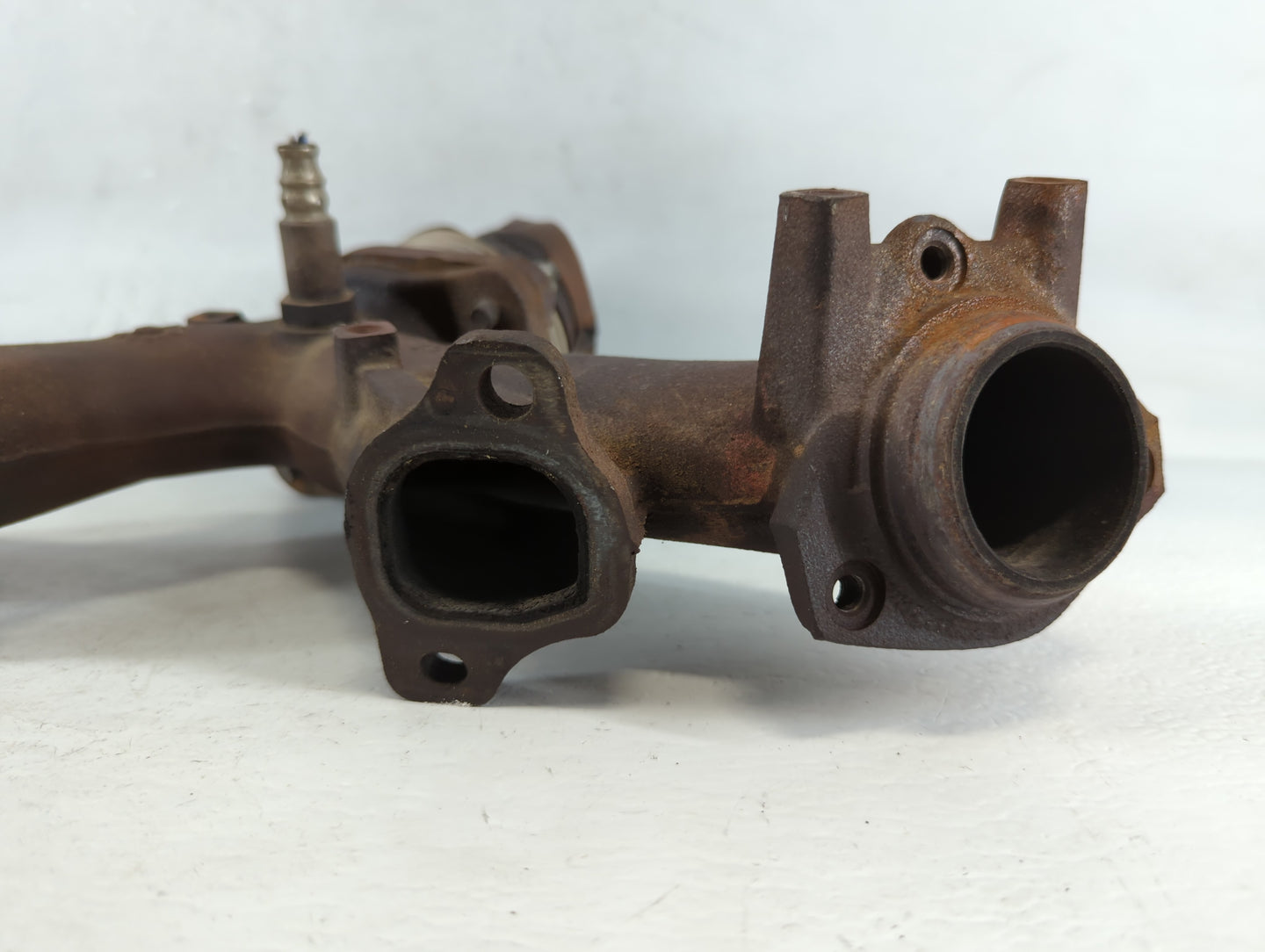 2006 Chevrolet Impala Turbocharger Exhaust Manifold With Turbo Charger - Oemusedautoparts1.com