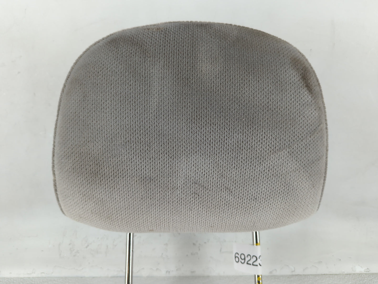 2009-2016 Chevrolet Impala Headrest Head Rest Front Driver Passenger Seat Fits Fits 2009 2010 2011 2012 2013 2014 2015 2016 