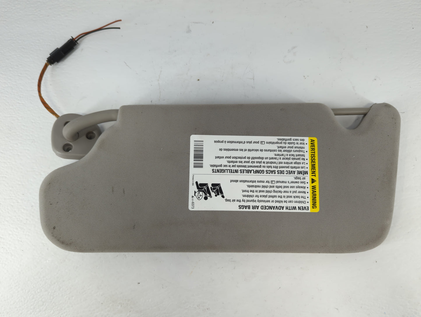 2006-2016 Chevrolet Impala Sun Visor Shade Replacement Passenger Right Mirror Fits OEM Used Auto Parts - Oemusedautoparts1.c