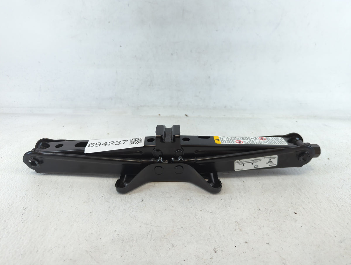 2010 Chevrolet Impala Front Jackshaft Black - Oemusedautoparts1.com