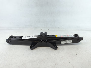 2010 Chevrolet Impala Front Jackshaft Black - Oemusedautoparts1.com
