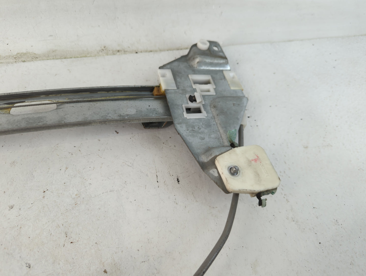 2006-2010 Chevrolet Impala Used Window Regulator Passenger Front - Oemusedautoparts1.com