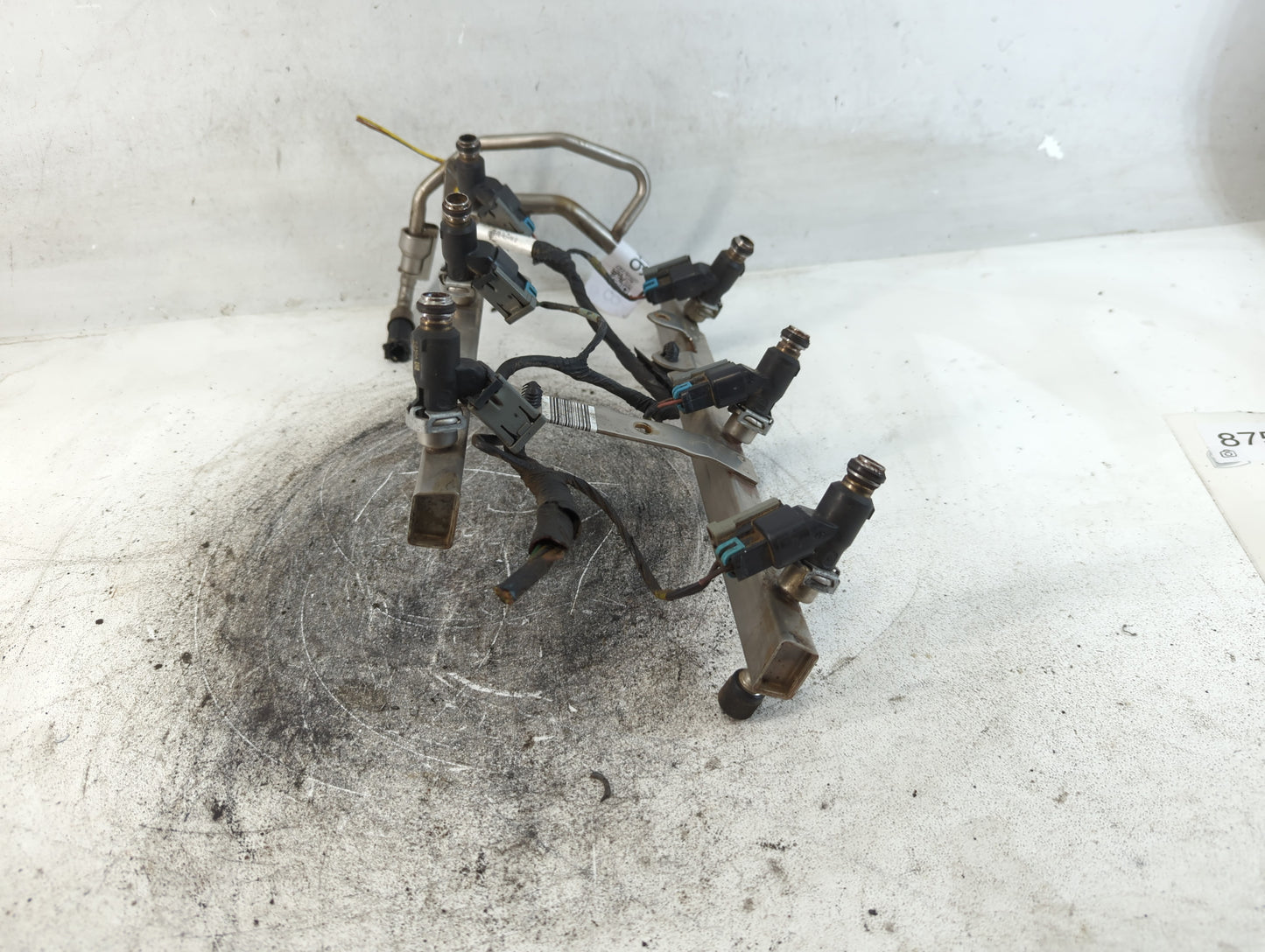 2010 Chevrolet Impala Fuel Injectors P/N:871706 Fits OEM Used Auto Parts - Oemusedautoparts1.com