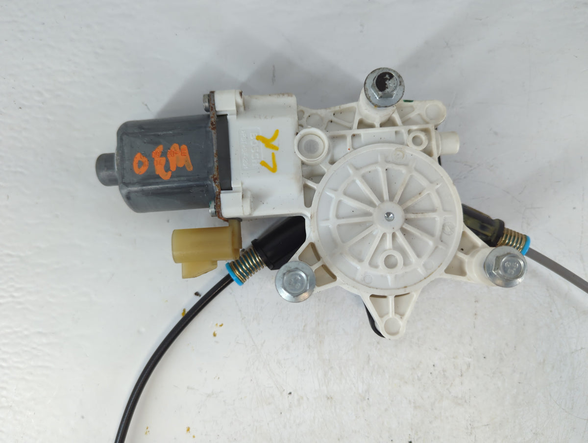 2010-2016 Chevrolet Impala Used Window Regulator Right Passenger Rear 900026 - Oemusedautoparts1.com