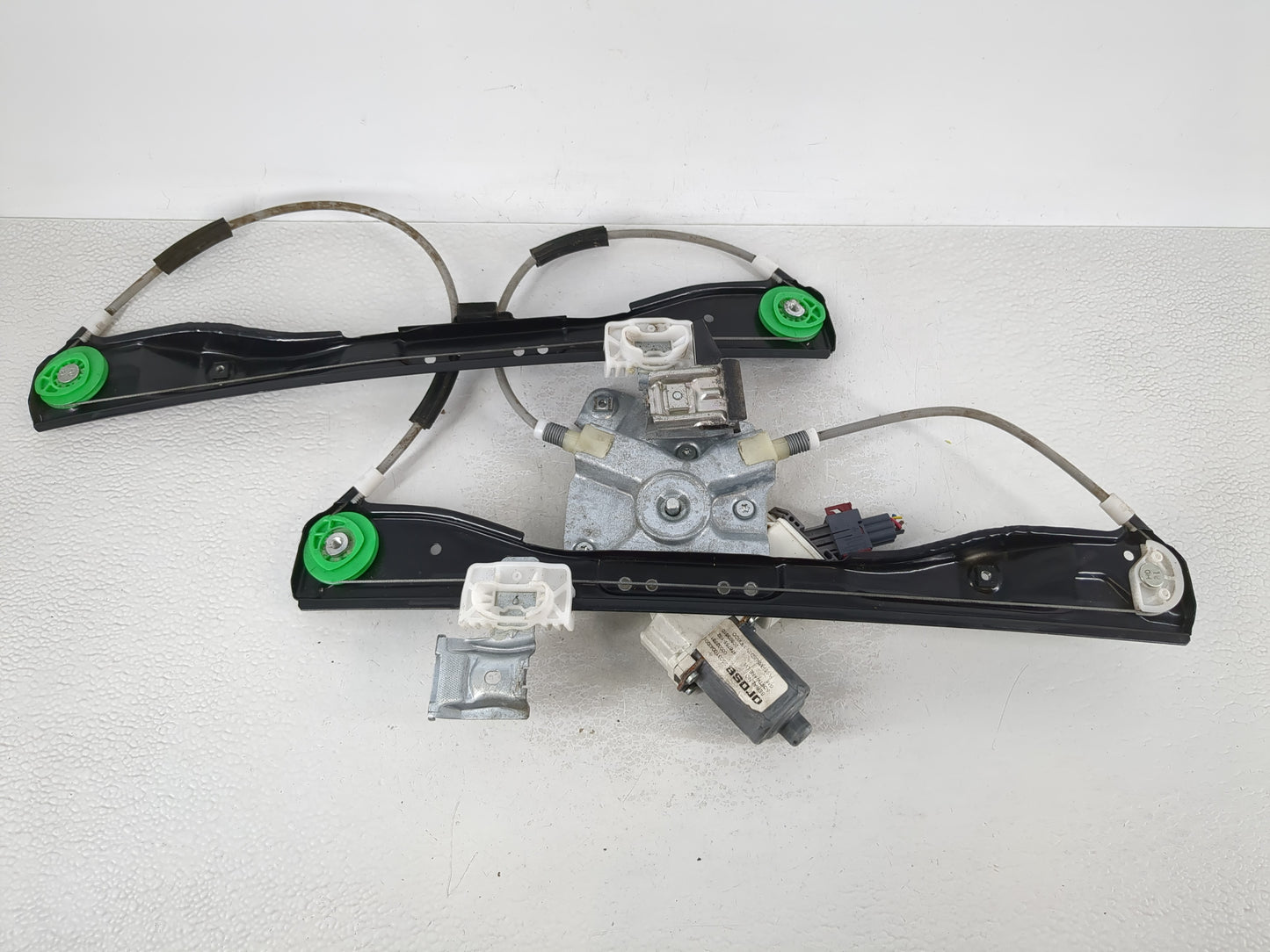 2009-2012 Chevrolet Malibu Used Window Regulator Passenger Front - Oemusedautoparts1.com